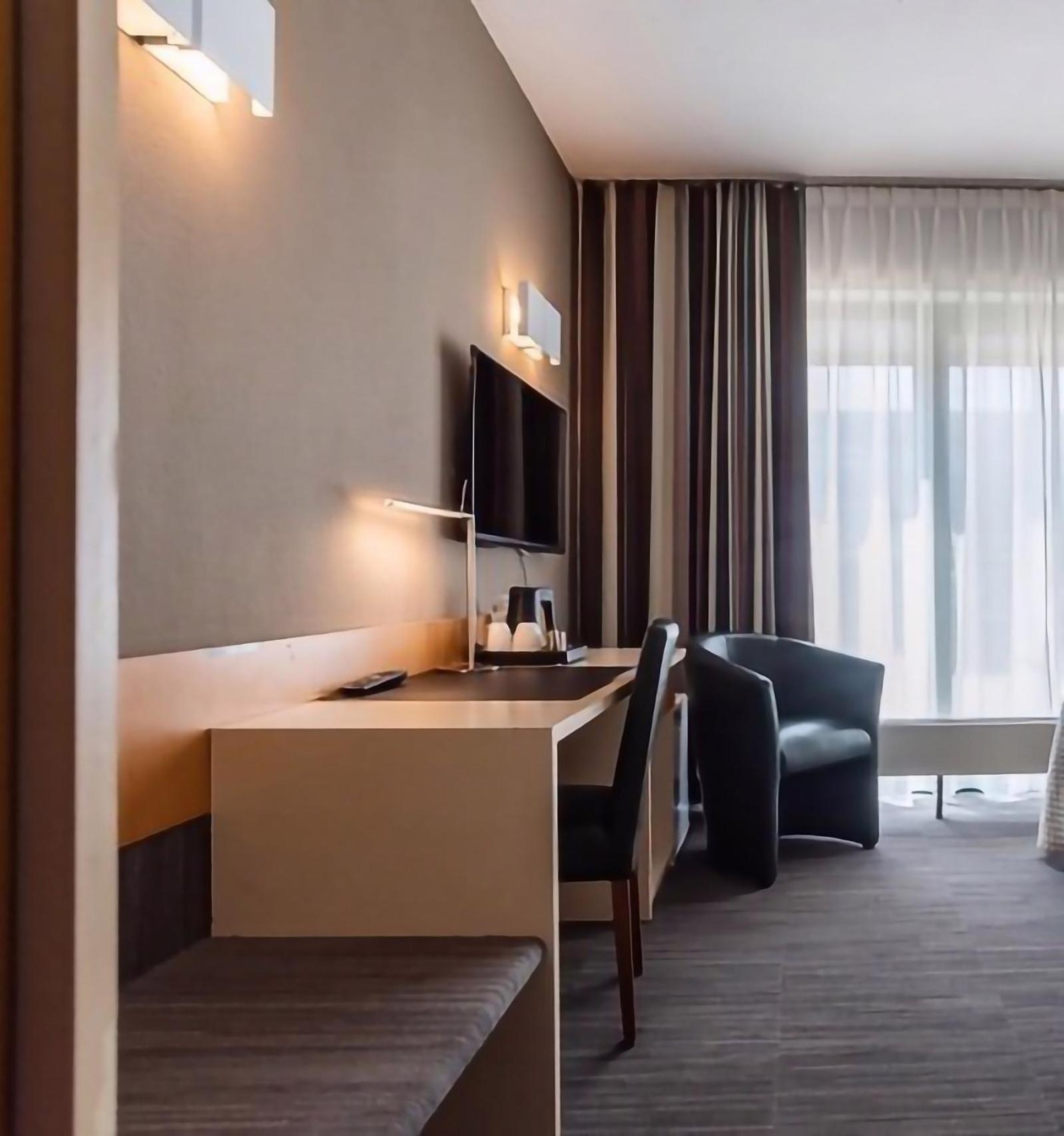 Hobbit Hotel Mechelen Zewnętrze zdjęcie