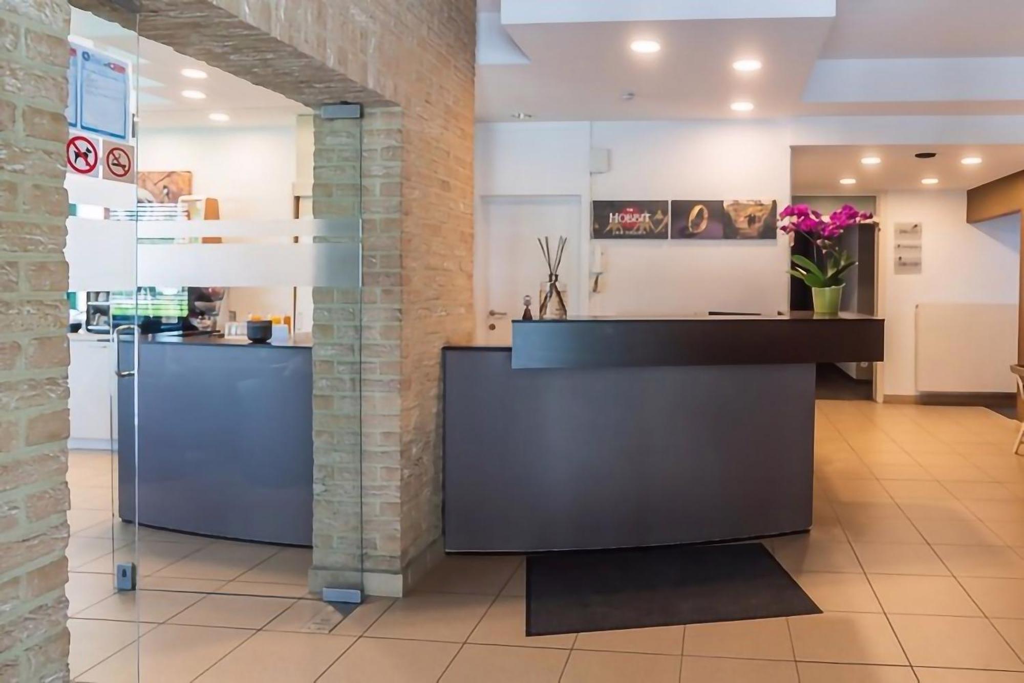 Hobbit Hotel Mechelen Zewnętrze zdjęcie