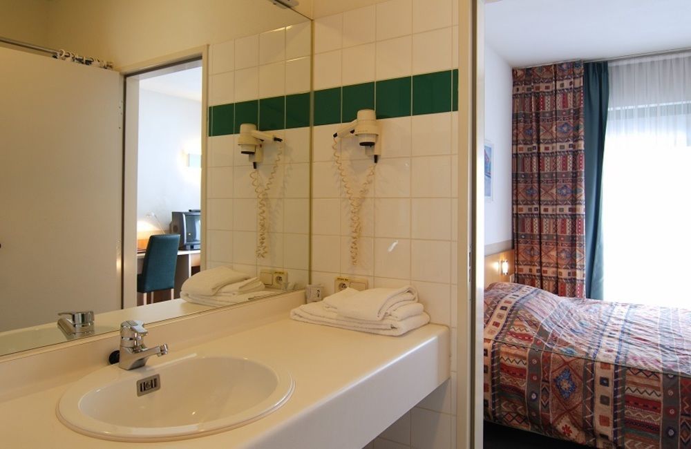 Hobbit Hotel Mechelen Zewnętrze zdjęcie